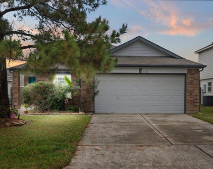722 Cape Cottage Lane, Spring