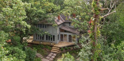 5 N Deep Lake Road, North Oaks