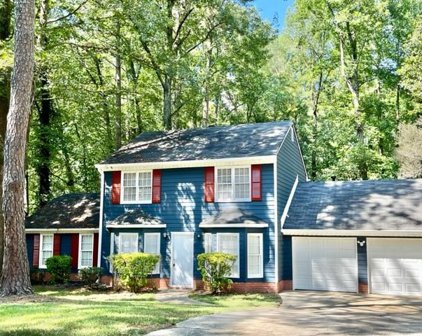 1676 Sir Galahad Sw Drive, Marietta