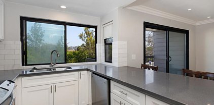 5125 FONTAINE STREET Unit 105, Del Cerro