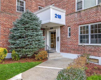 210 Pelham Rd Road Unit #2K, New Rochelle