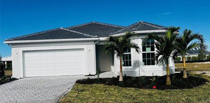 17327 Leaning Oak Trl, North Fort Myers