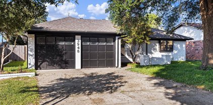 3948 Windhaven  Road, Fort Worth