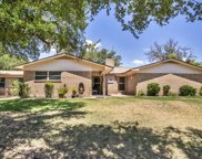 1312 Post Oak Cir, Marble Falls image