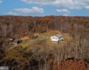332 Hunters Ln, Warfordsburg image