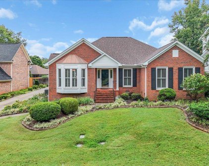 115 River Oaks Road, Greer