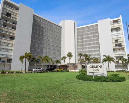 336 Golfview Road Unit #Ph11, North Palm Beach