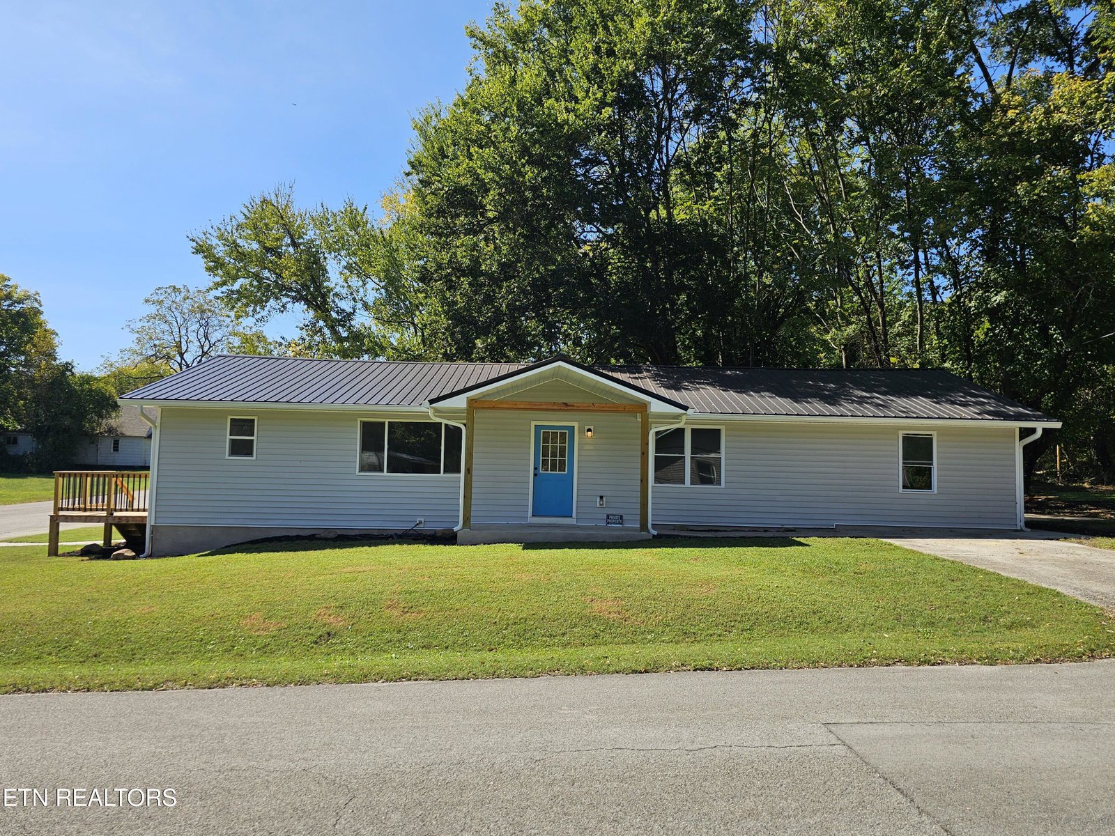 321 N Dunlap Ave, Rockwood, 37854