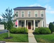 10341 Twin Leaf Dr, Bristow image