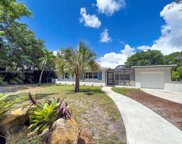 10520 Sw 77th Ave, Pinecrest image