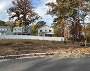 2671 Lake Waccamaw, Apex image