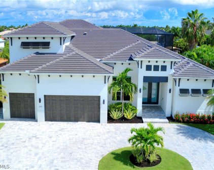 2911 Beach W Parkway, Cape Coral