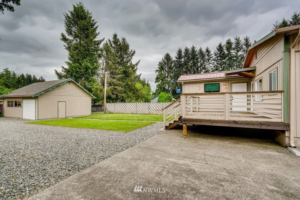 32808 3rd Avenue, Black Diamond, WA 98010