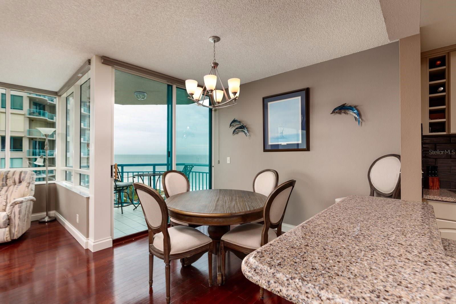 1540 Gulf Boulevard Unit 806, Clearwater Property for Sale in Ultimar 2