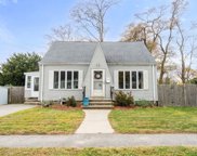 8 Kingdom Ter, Peabody image