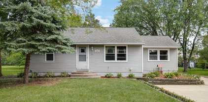 7841 Sunnyside Road, Mounds View