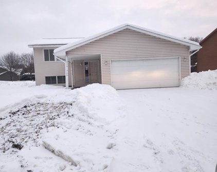 8005 113th Avenue N, Champlin