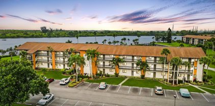 16150 Bay Pointe  Boulevard Unit 203, North Fort Myers