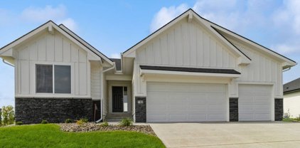 780 Indian Ridge Drive, Waukee