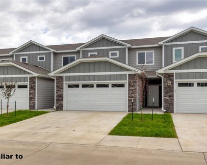 245 Nw Greenway  Place, Waukee
