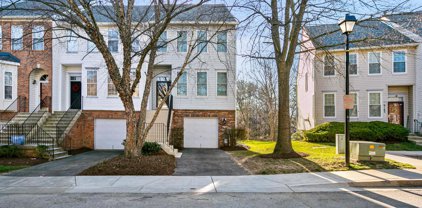9181 Carriage House Ln Unit #52, Columbia