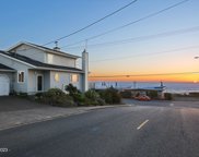 839 SW 2nd Street, Newport image