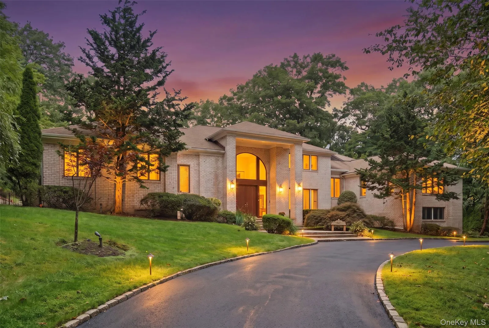 Exterior of 3 White Birch Road, Oyster Bay Cove, NY 11791