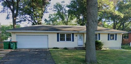 565 111th Lane NW, Coon Rapids