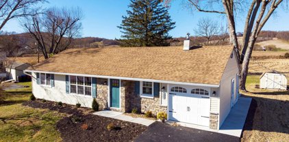 3062 Friedensburg Rd, Reading