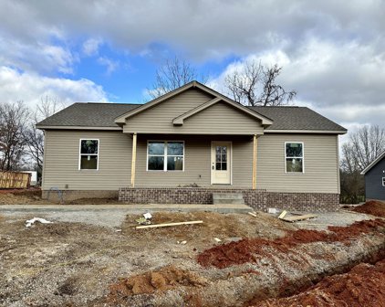 347A Jim Courtney Rd, Portland
