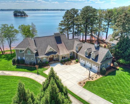 191 Washam  Road, Mooresville