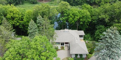 510 Far Hill Road, Wayzata