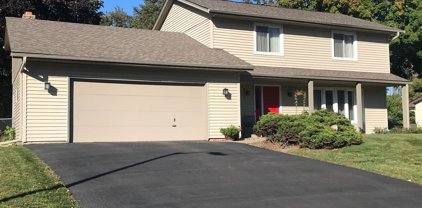 335 Colleen Avenue, Shoreview