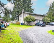 913 Peters Place SE, Everett image