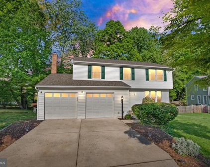 7215 Adrienne Glen Ave, Springfield