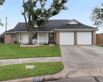 1302 Louisiana Avenue, Deer Park