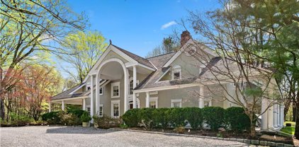 149 Ridgefield Avenue, South Salem
