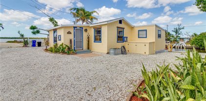 2662 Coco Plum Drive, Matlacha