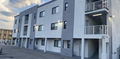 423 E 27th St 9 Units, Hialeah