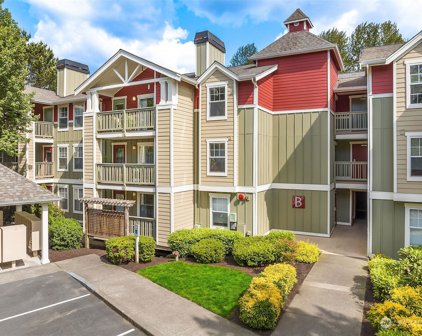 7711 NE 175th Street Unit #B303, Kenmore