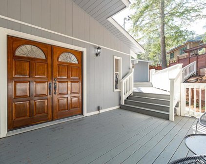 21 Hatzic Court, Larkspur