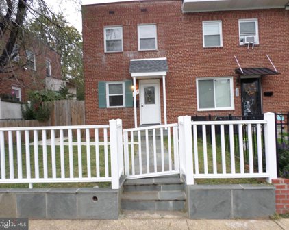 129 W Reed Ave, Alexandria