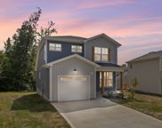 186 Woodland Station Dr, Clarksville image