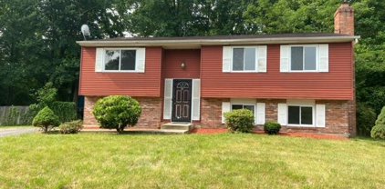 12215 Parkton Ct, Fort Washington