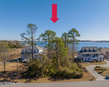 1103 Chadwick Shores Drive, Sneads Ferry