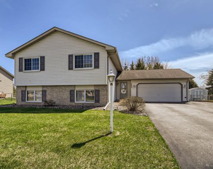 1994 134th Lane NW, Andover