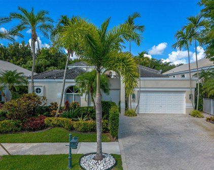 2707 Pinehurst, Weston