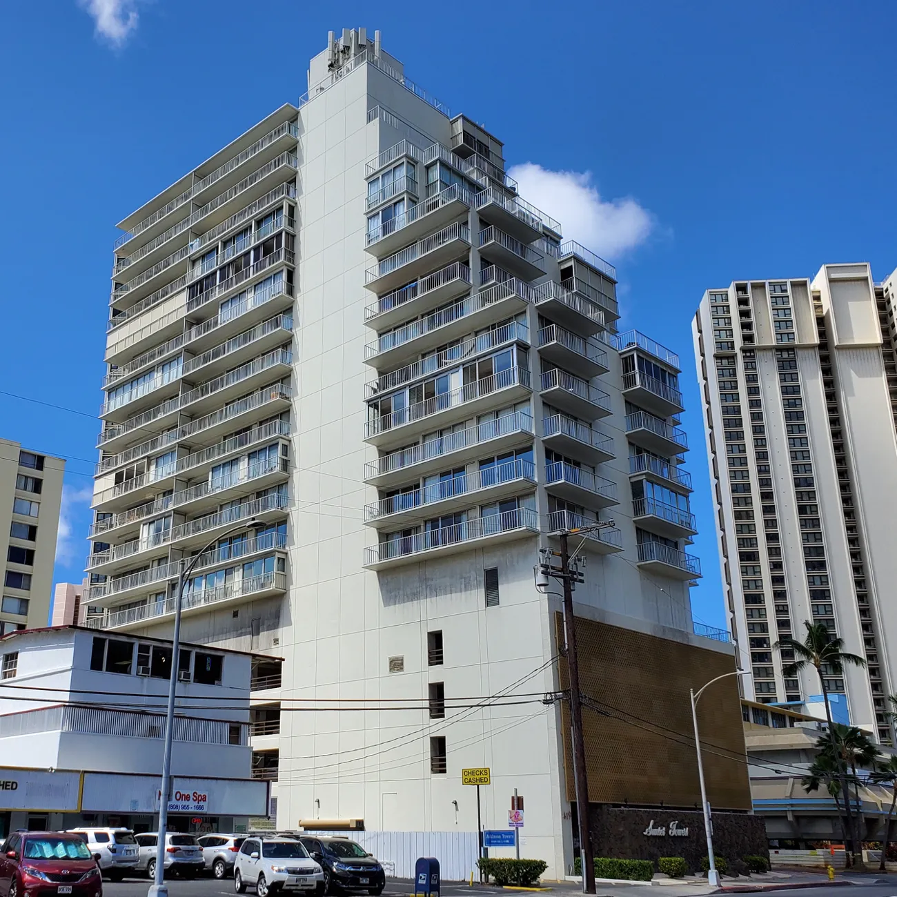 Sky Ala Moana