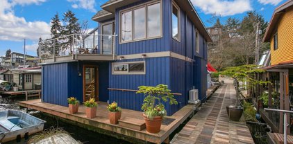 3110 Portage Bay Place E Unit #C, Seattle