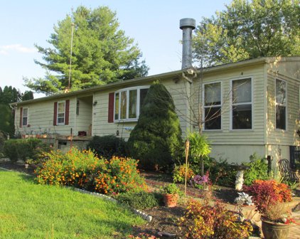 646 Schoff Rd, Atglen